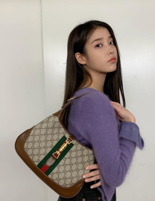 [아이유]gucci 재키 1961 스몰 호보백(GG수프림/브라운)