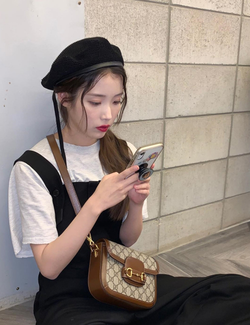 [아이유]gucci 홀스빗 1955 미니 숄더백(GG수프림/브라운)