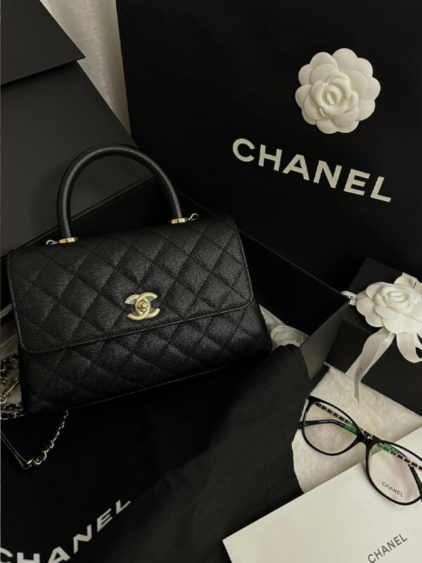 [chanel]코코핸들 스몰 플랩 백(블랙/금장/캐비어)